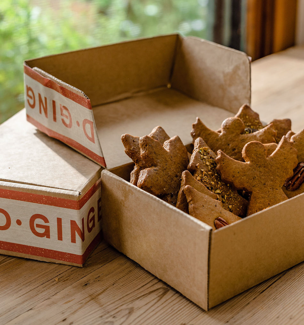 Gingerbread Biscuit Box