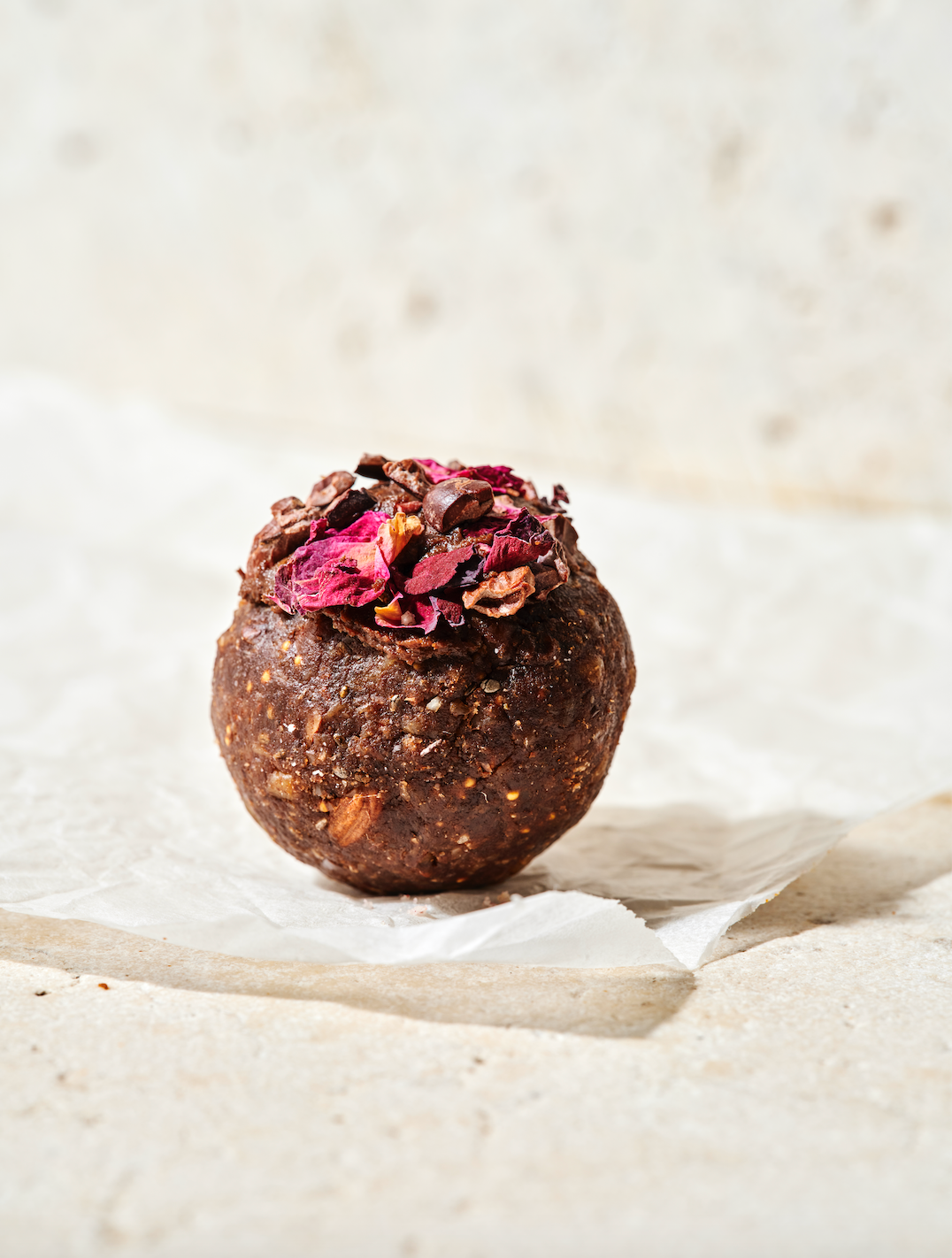 Chocolate Almond & Fig Bliss Balls (8)